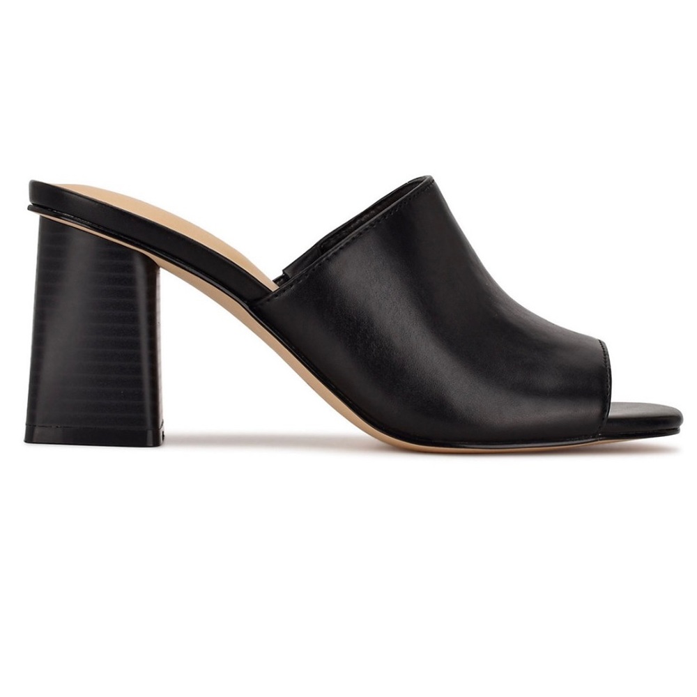 🎉HP🎉 Nine West Wylow High Heeled Sandals in Black